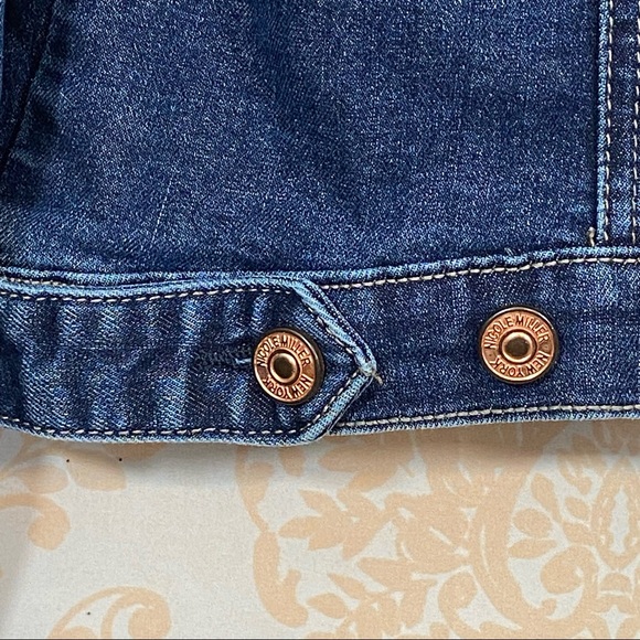NWOT Nicole Miller Cropped Denim Jacket in Mid Blue S - Picture 9 of 13